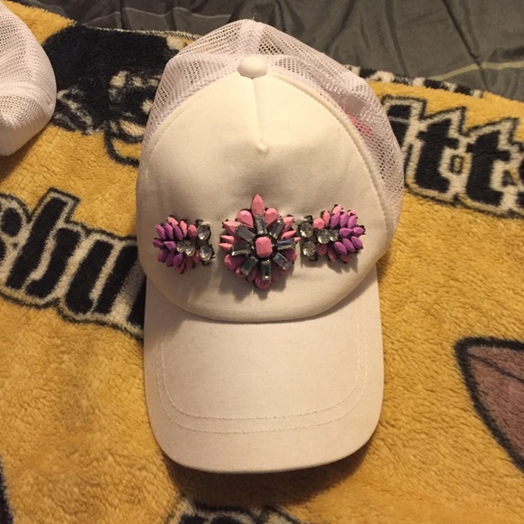 Betsey Johnson hat
