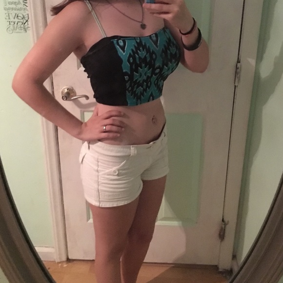 strapless CHARLOTTE RUSSE croptop