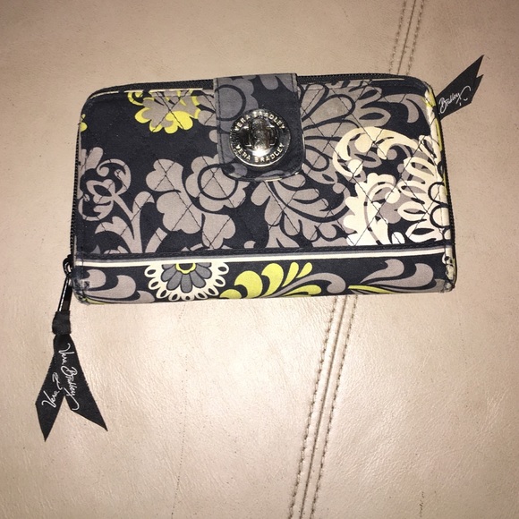 Vera Bradley wallet