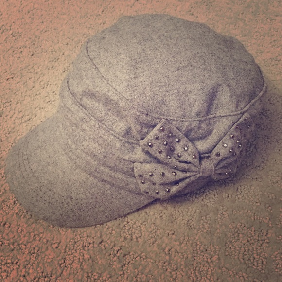Military inspired hat with bow