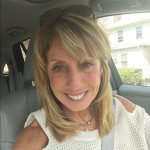 Meet your Posher, Stacey