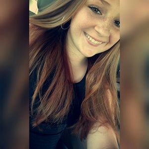 Meet your Posher, Jade