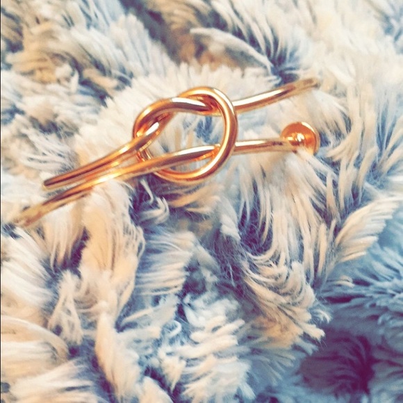💙GOLD BANGLE 💙 - Picture 3 of 3