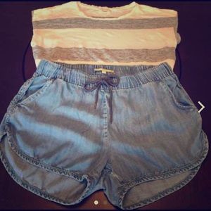 Gianni Bini Chambray Shorts