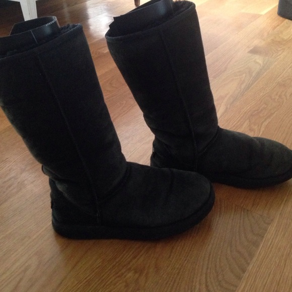 ugg tall black size 7 ugg tall black size 7