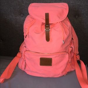 ❗️❗️SOLD❗️❗️Victoria's Secret pink backpack