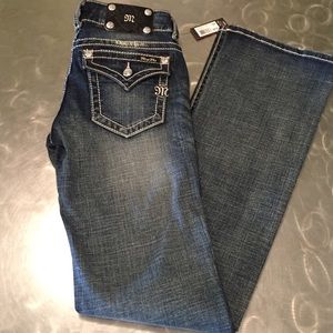 Miss me boot cut jean!