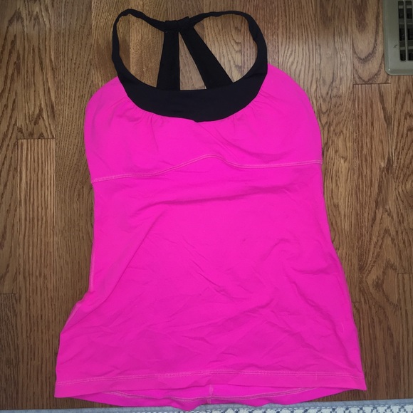 Lululemon tank