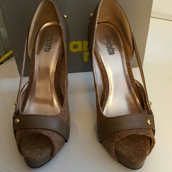 Taupe heels
