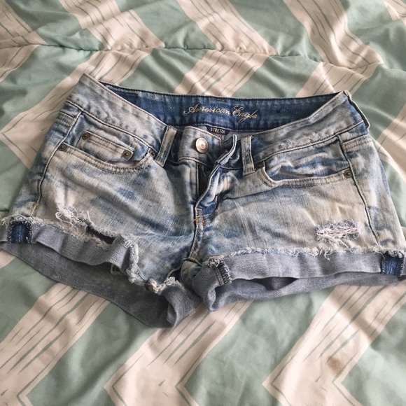American Eagle Jean Shorts - Picture 1 of 3
