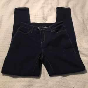 Stretch skinny leg jeans