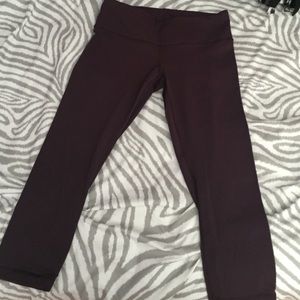 Lululemon crop pants