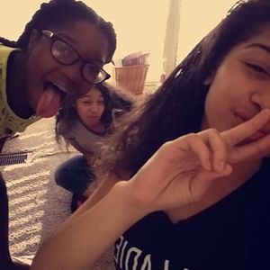 Meet your Posher, Deronica