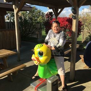 Meet your Posher, Brenda