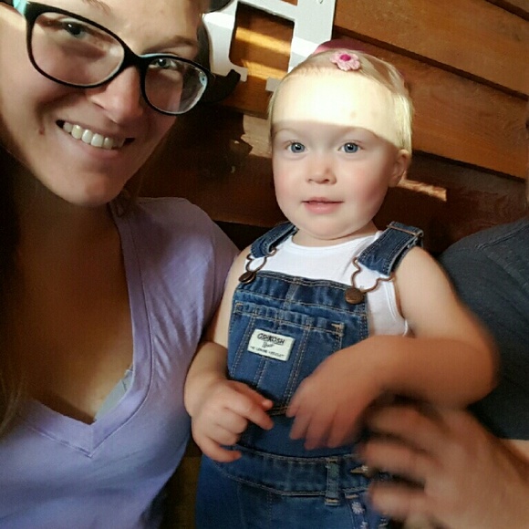 Meet your Posher, Tiffany - Picture 1 of 1