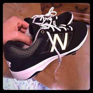 New Balance Baseball Cleats