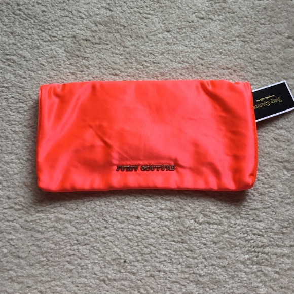 BRAND NEW juicy couture clutch!! Final price - Picture 2 of 4