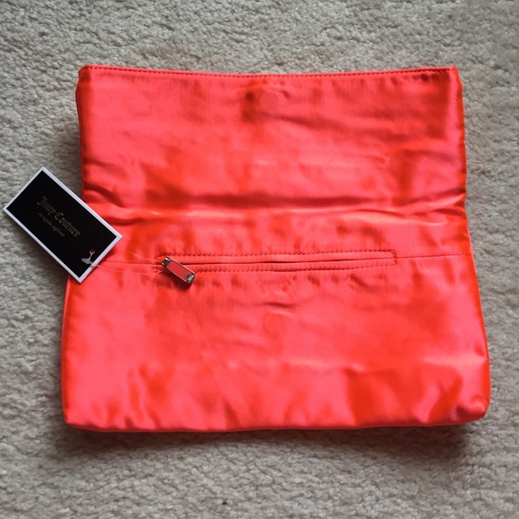 BRAND NEW juicy couture clutch!! Final price - Picture 3 of 4