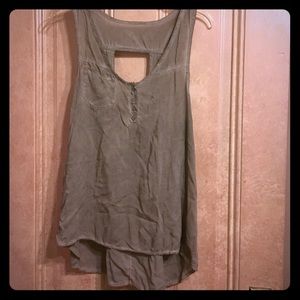Brandy Melville Keyhole Top