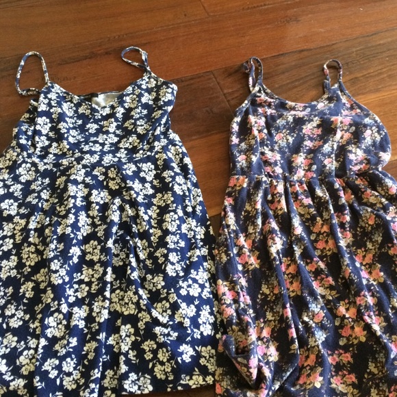 Patterned dresses - Picture 1 of 1