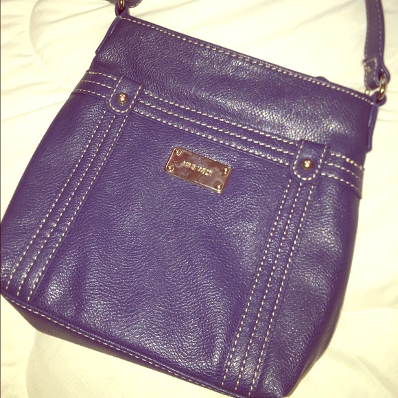 Navy Blue Nine West Cross Body Bag!