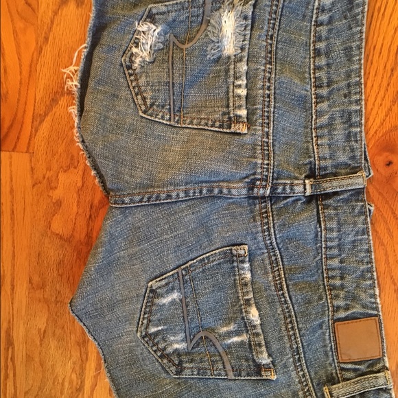 american eagle shorts - Picture 2 of 4