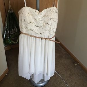 White and gold strapless dress