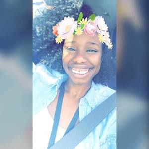 Meet your Posher, Robyn