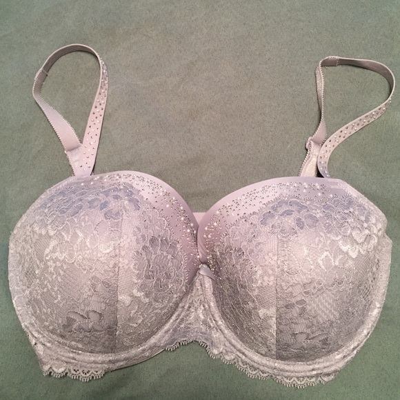 Gorgeous dream Angels Demi never worn. 34DDD