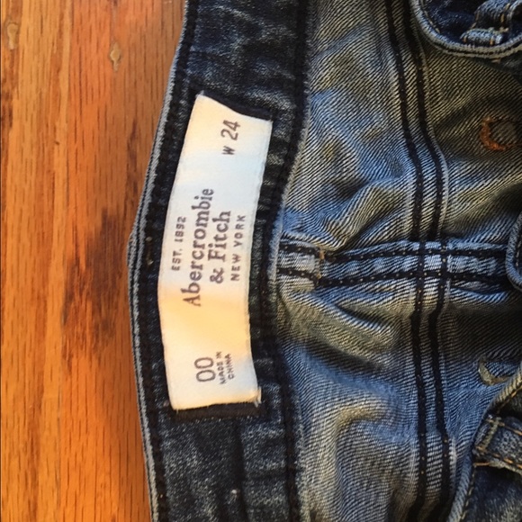 abercrombie jeans - Picture 2 of 3
