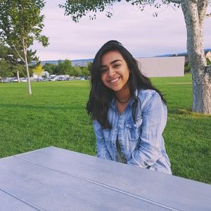 Meet your Posher, Jasmine