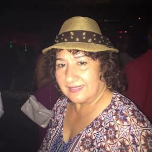 Meet your Posher, Jacqueline