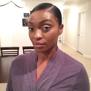 Meet your Posher, Ayesha