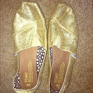 Gold glitter Toms