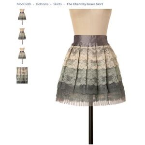 ✨ModCloth "The Chantilly Grace Skirt"✨