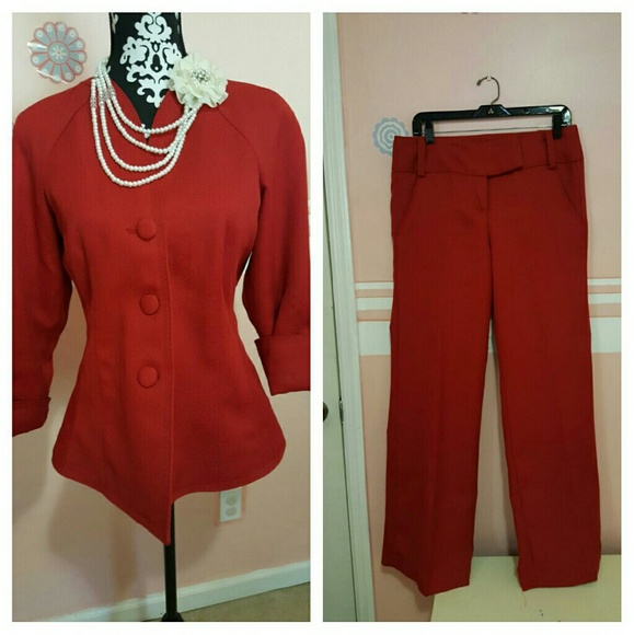 It's the sharpest RED PANT SUIT EVER