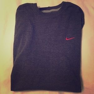 Men's Gray Nike Long Sleeve Shirt
