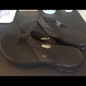 Skechers GoWalk Pizazz Flip Flops