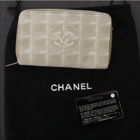 Auth. Chanel Wallet