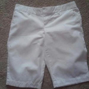 American Eagle white long flat front shorts