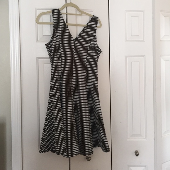 Black and white v-neck Ya Los Angeles dress