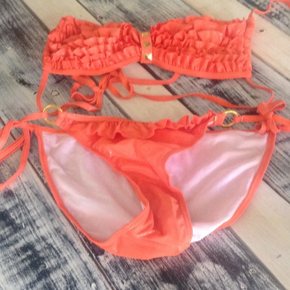 Orange beauty 2 piece bathing suit