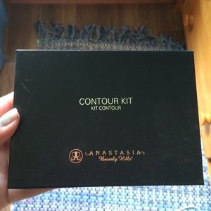 Anastasia Contour Kit