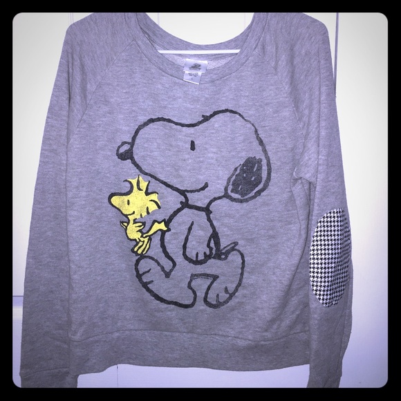 Peanuts Long Sleeve Top w/ elbow patches 😍