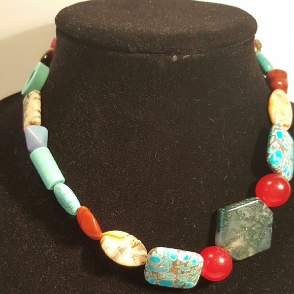 Bead Necklace - Picture 3 of 3