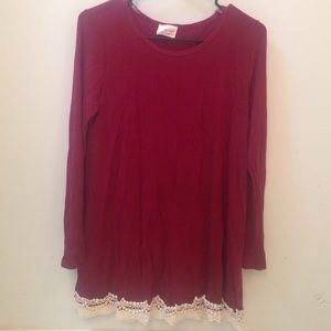 Gorgeous burgundy tunic!