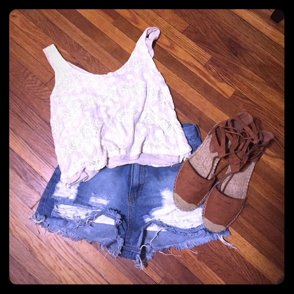 Forever 21 festival crop top
