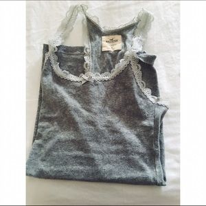 Hollister tank never worn
