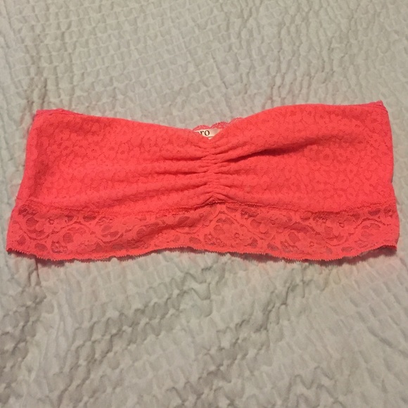 Bandeau - Picture 1 of 2