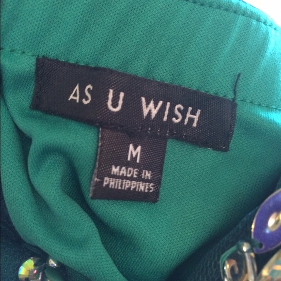 Dress - Picture 2 of 4